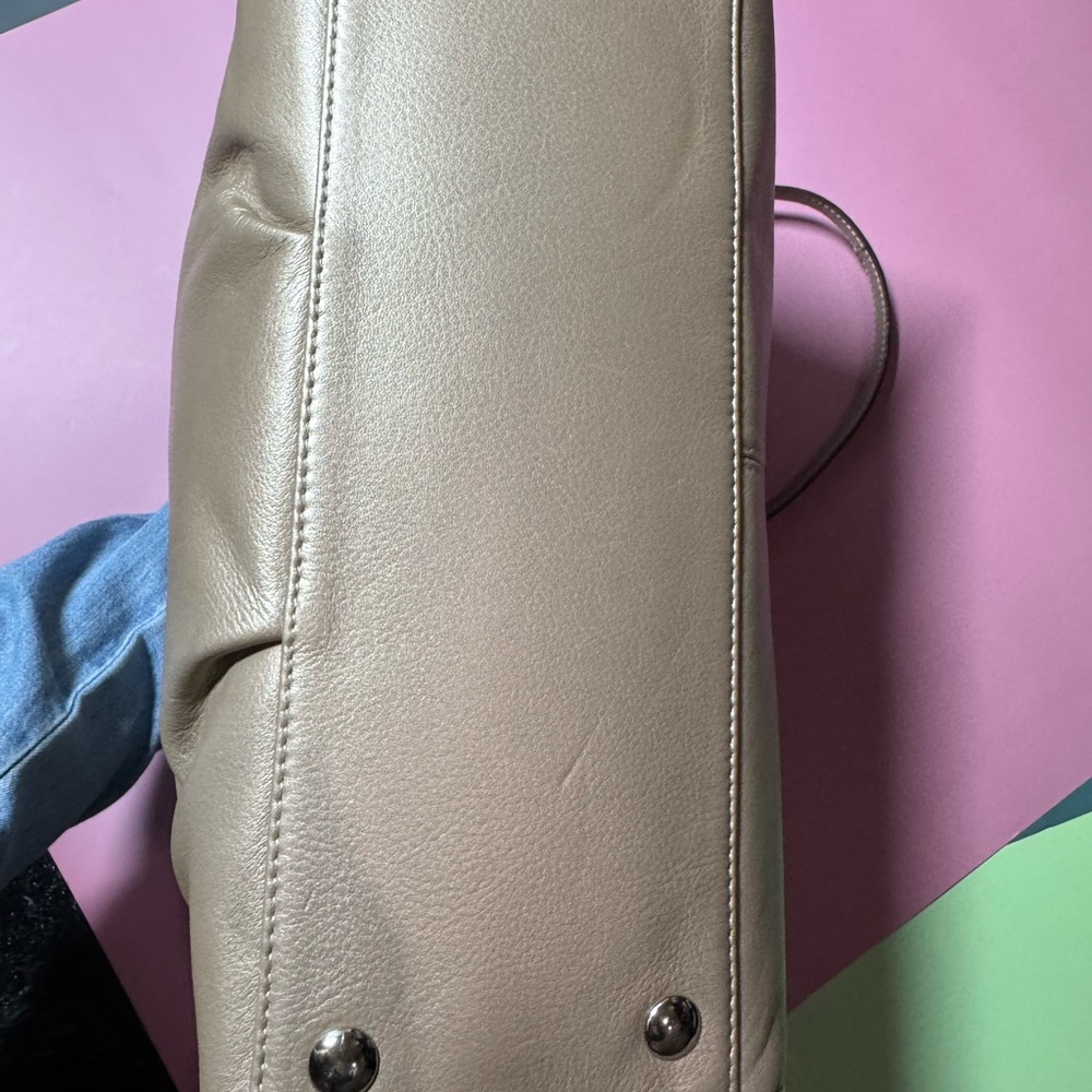 EOC Coach Metallic Beige Leather Satchel - Picture 8 of 13